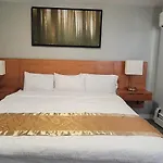 Niagara Inn